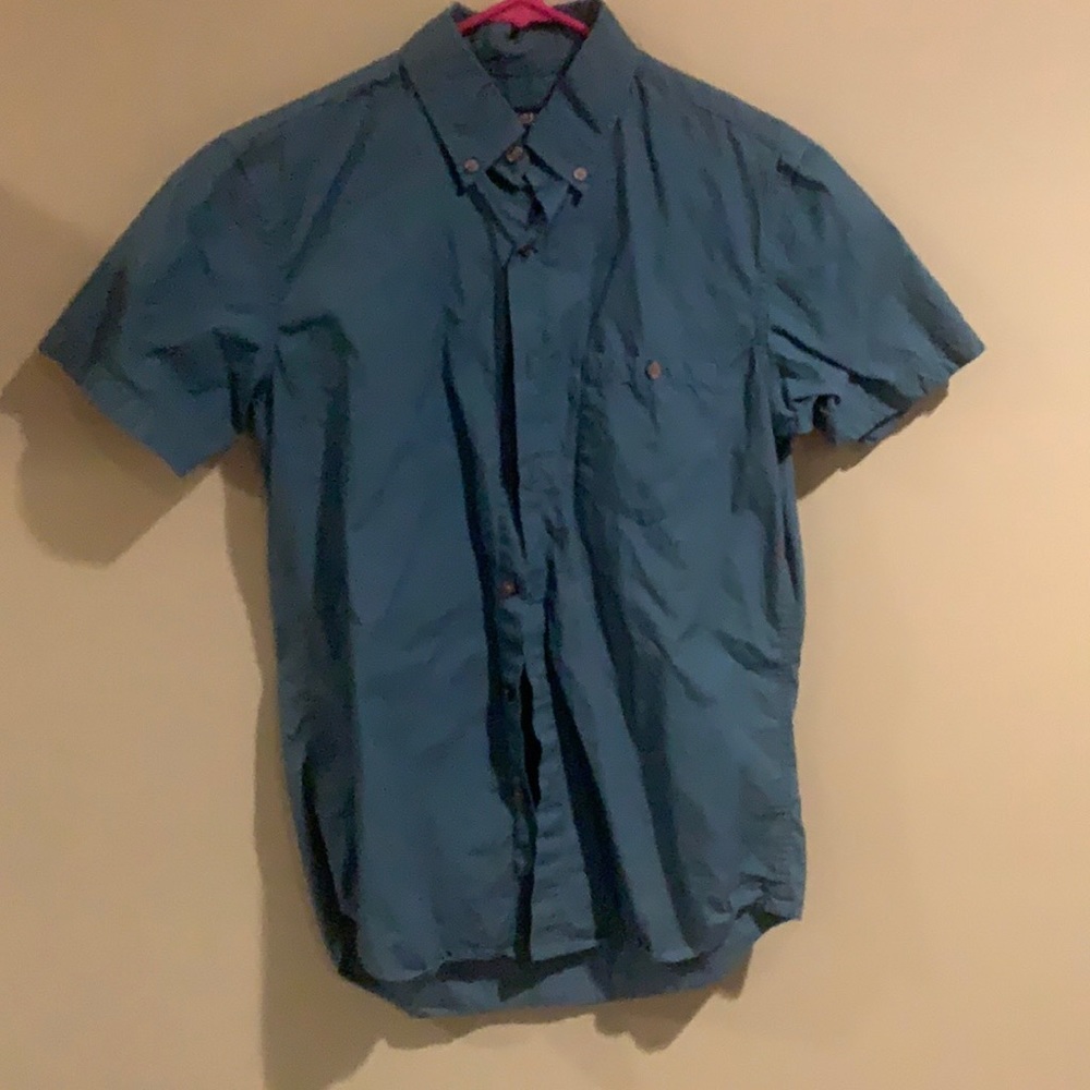 American eagle size extra small. casual buttondown